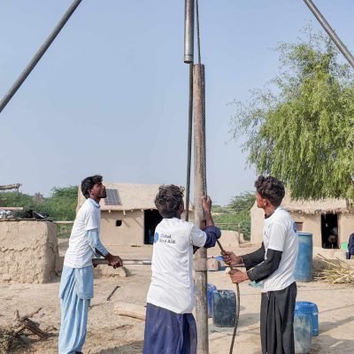 Construction of a deep hand pump